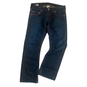 Trueys  - Feta trueys kom priv för mått elr andra frågor 🤒👍 dom e Bobby big qt så ganska rare 