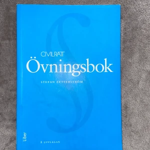 Civilrätt Övningsbok - Helt som ny inga skador super bra skick