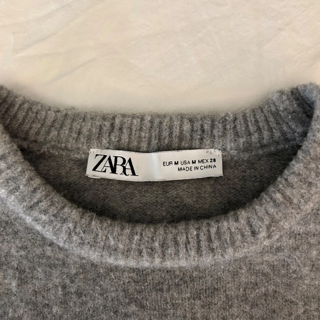 Stickad t-shirt Zara - 1