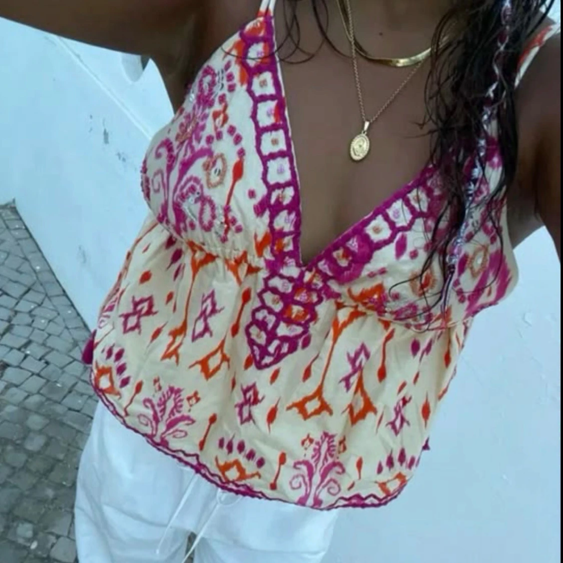 Mönstrad ärmlös topp - 1