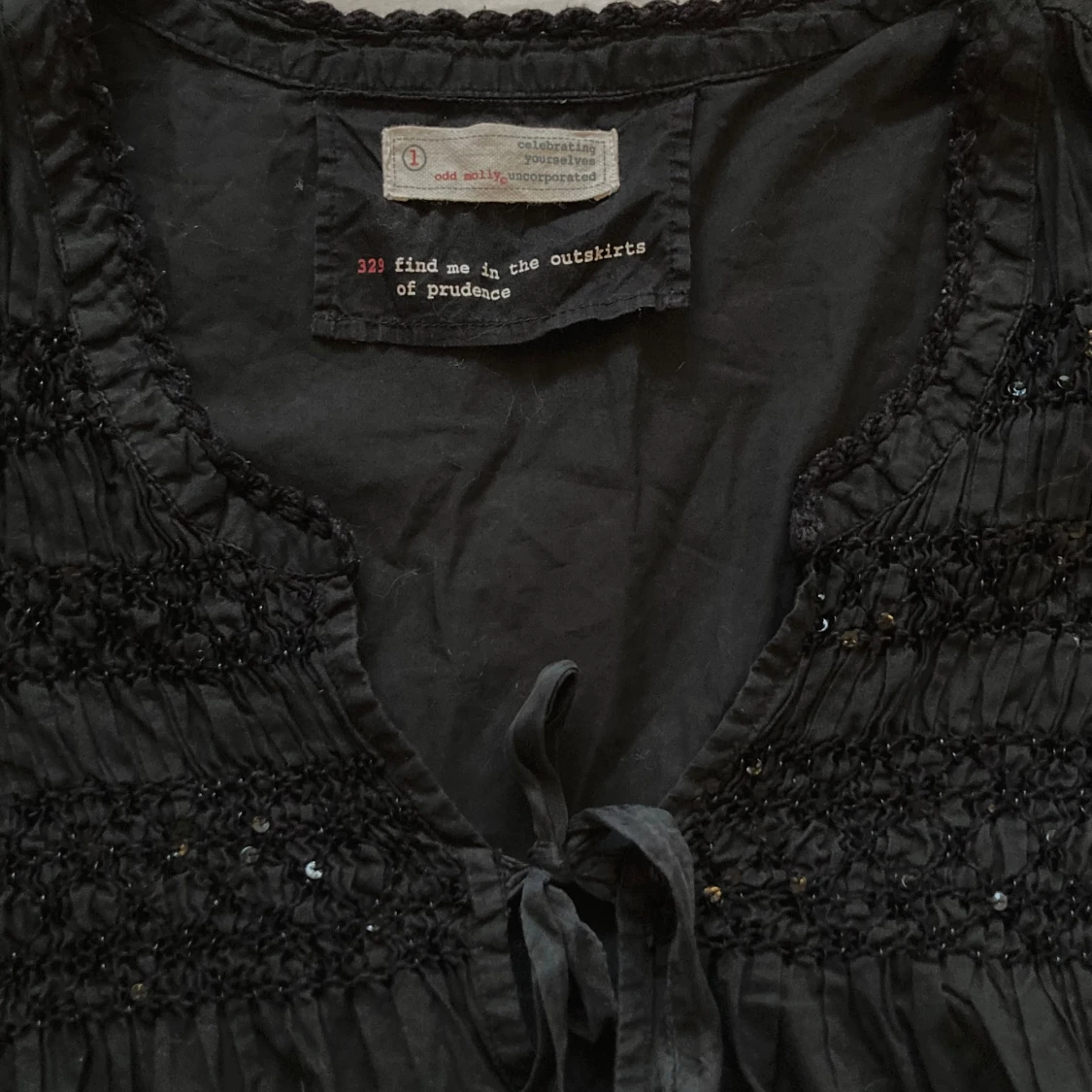 Svart blus från Odd Molly - 1