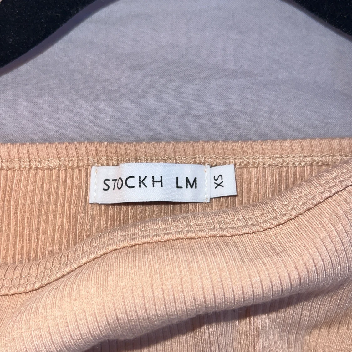 Beige ribbad linnetopp från Stockh LM (MQ) - 1