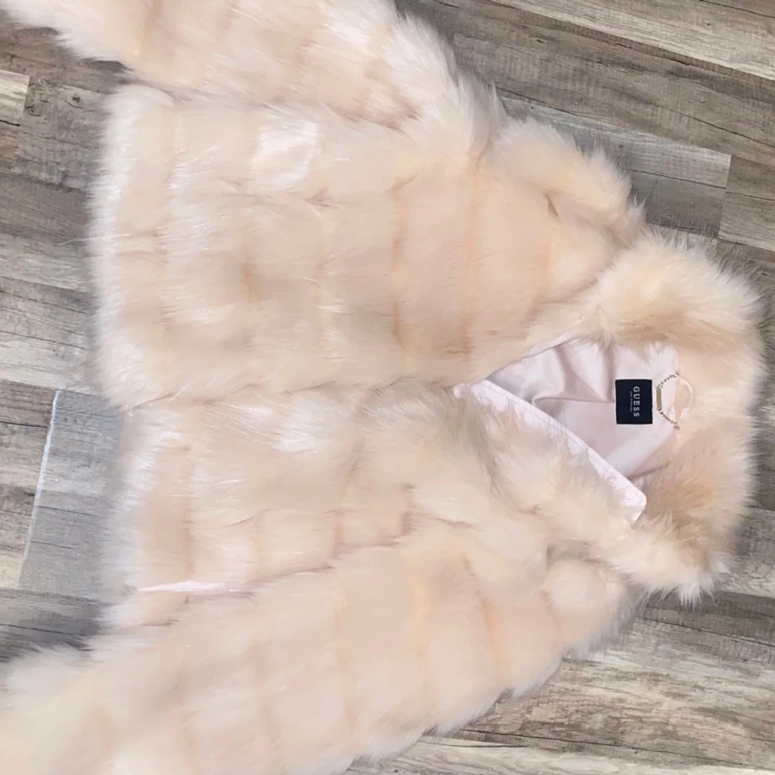 Pälsjacka från Guess - 1
