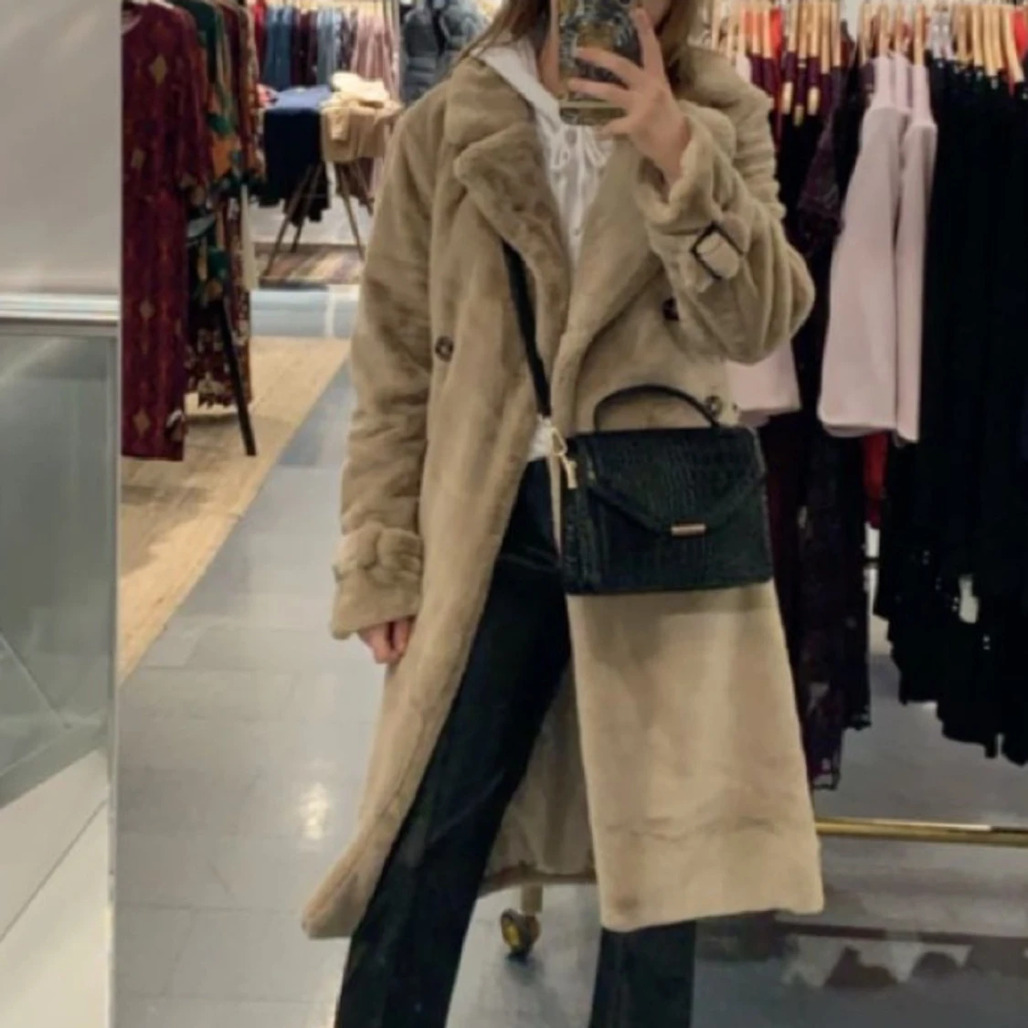 Mjuk beige kappa NAKD