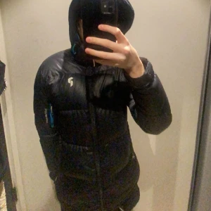 Vinterjacka  - Jacka från Peak performance som inte säljs inte längre❣️