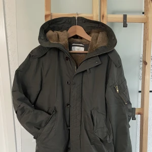 Filippa K herrparkas - Parkas från Filippa K i fint skick 