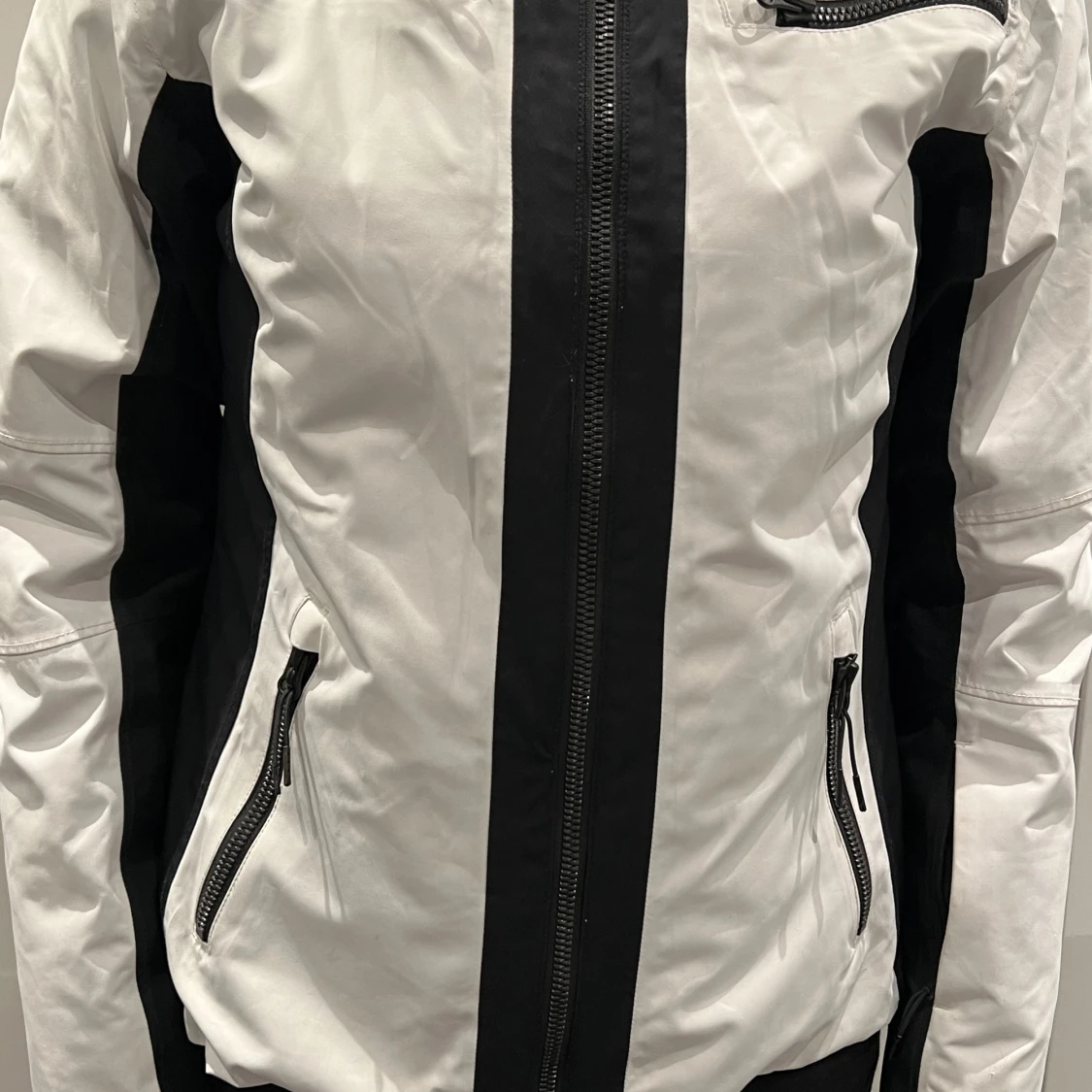 Skidjacka Everest - 91