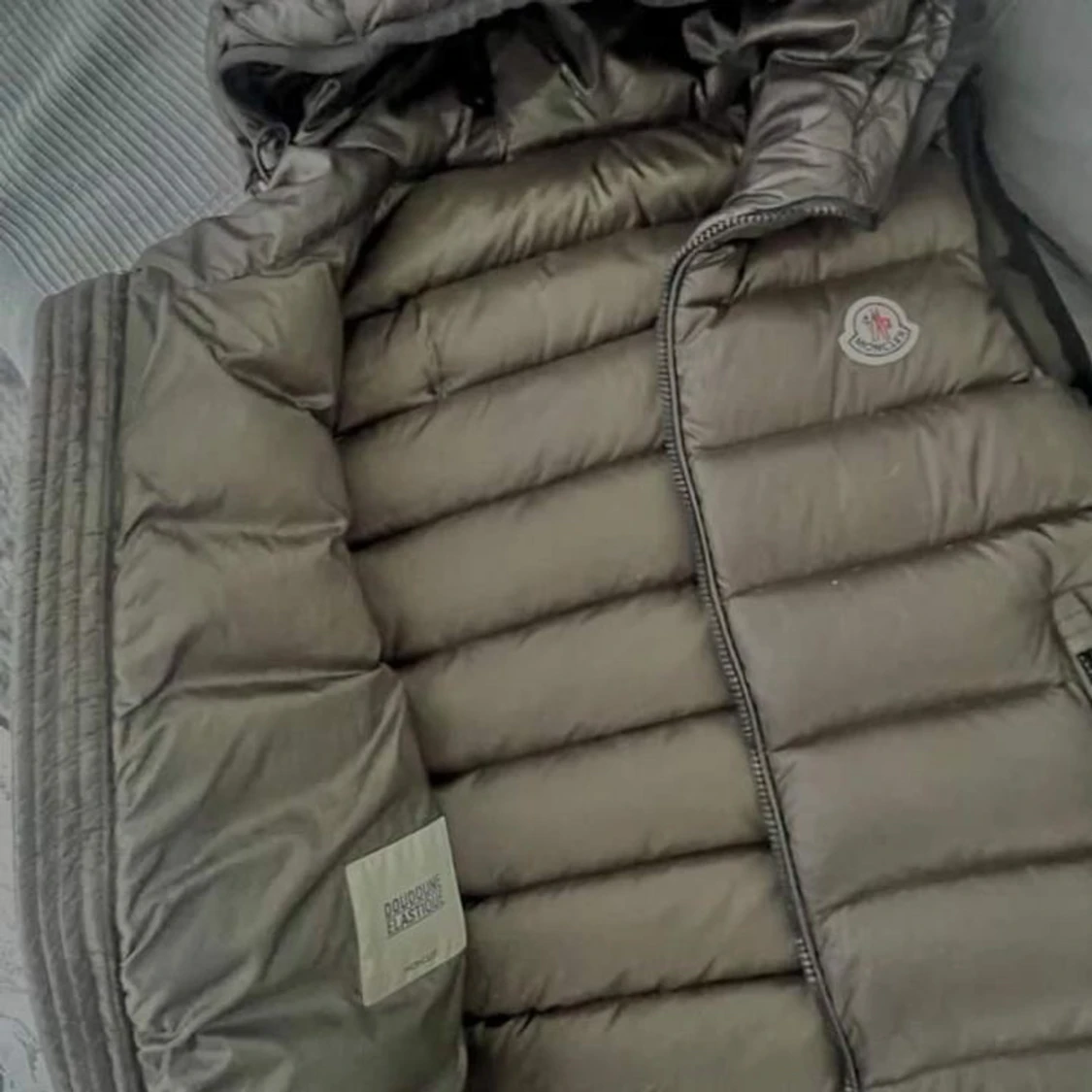 Moncler väst med huva - 91