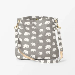SÖKER!! Svenskt Tenn grå elefant väska - Söker denna väska i storlek mini färg grå, hör av dig om du har en att sälja!
