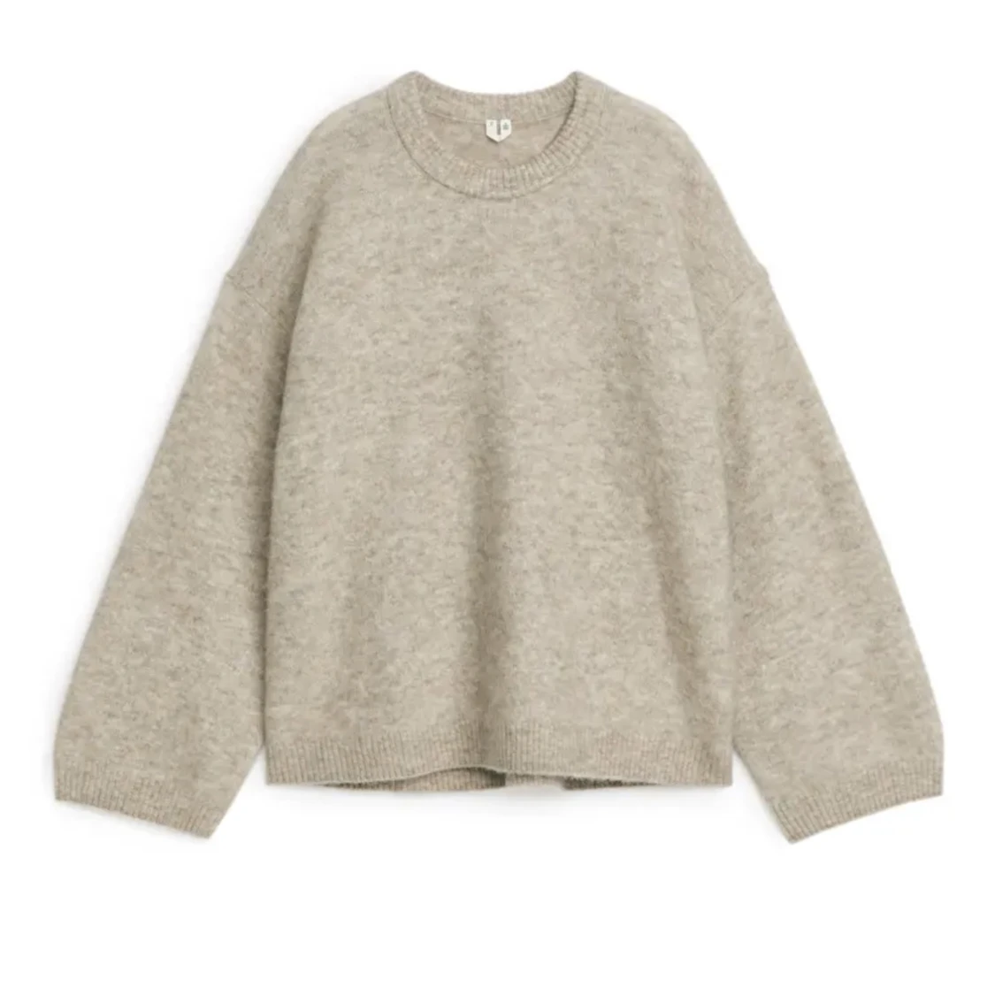 Stickad tröja från Arket 🌸