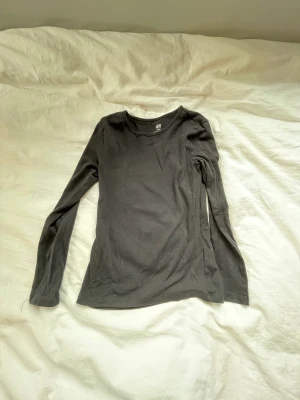 Tröja - Snygg basic tröja!💕