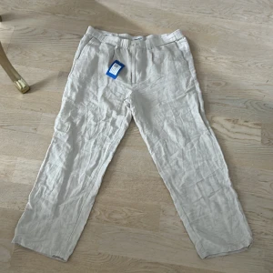 Linnebyxor  - Köpta från sellpy men var för stora för pojkvän.🫶🏻