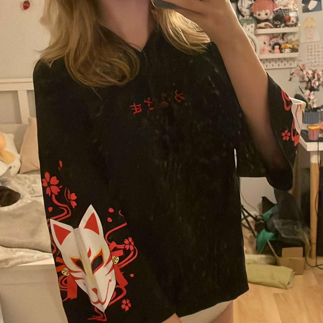 Svart croptopp-hoodie - 90