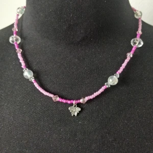 🦋Pärlhalsband🦋 - Skriv för fri (ej spårbar) frakt 11kr💕
