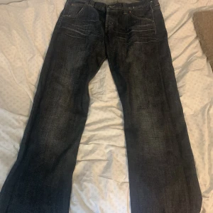 Lee Jeans  - Säljer mina jeans knappt använda   Pris kan diskuteras  