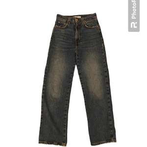 Jeans - Mom jeans från Zara i nyskick ✨