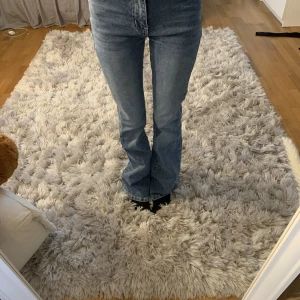 Blåa jeans - Jättefina blåa jeans 