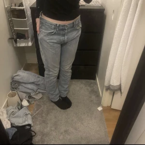 Jeans weekday - Fina jeans i bra skick, används ej längre 
