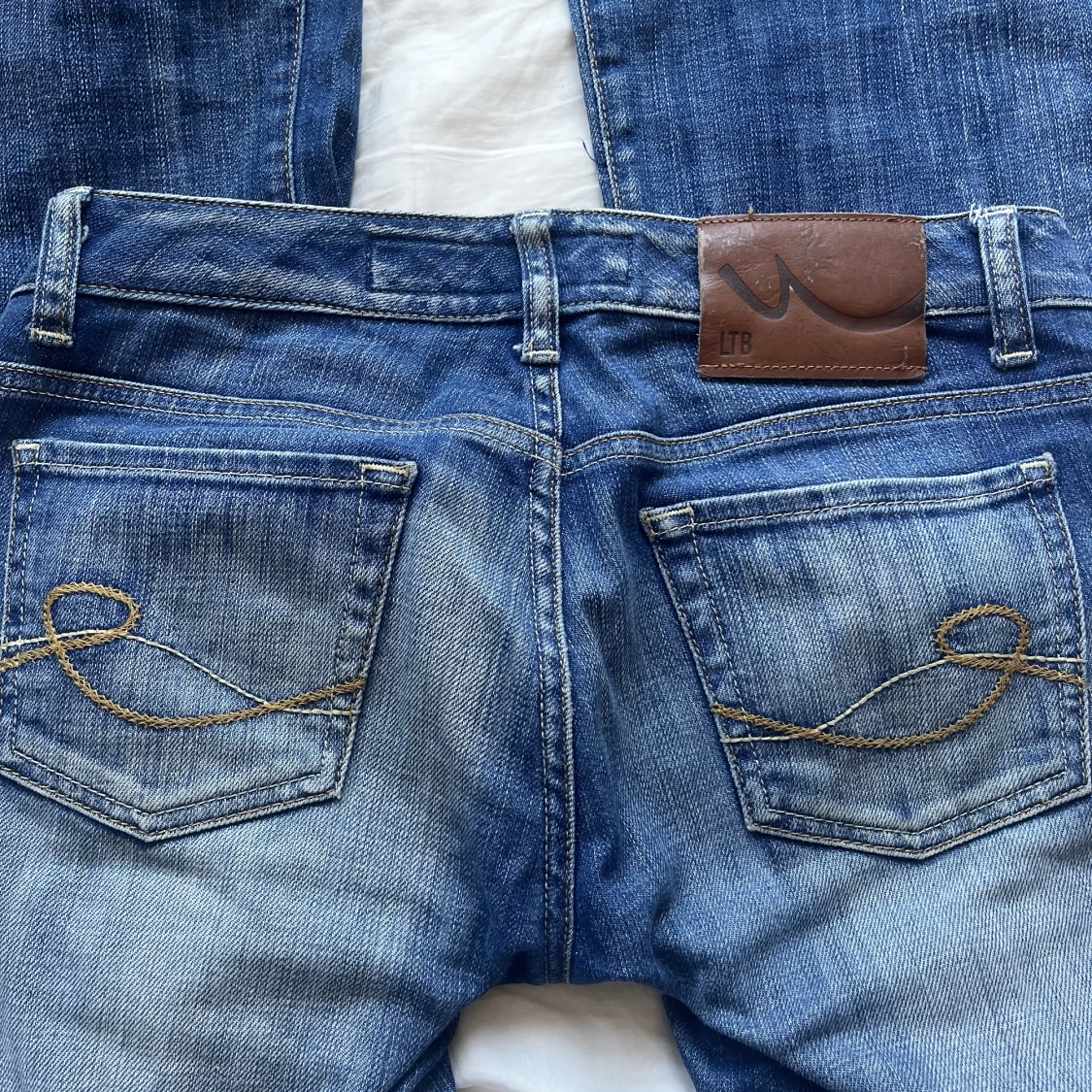 Lågmidjade bootcut LTB jeans  - 91