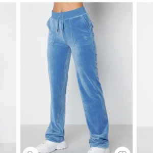 Juicy couture  - Knappt använda💕