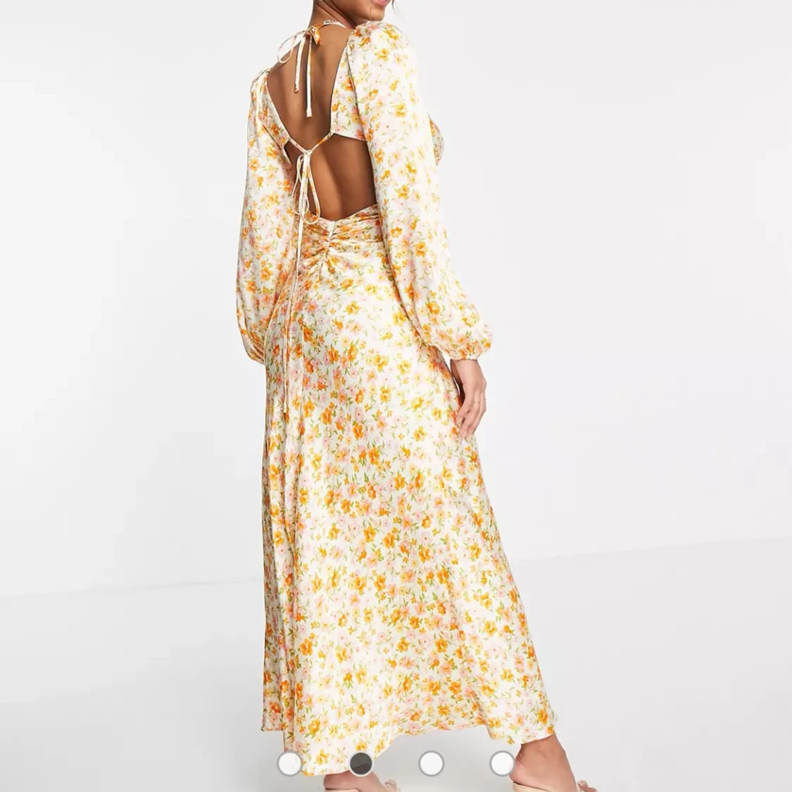 Slutsåld klänning från Asos  - 90