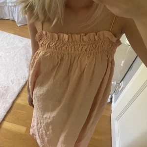 Sommarklänning - Så fin sommarklänning från H&M!