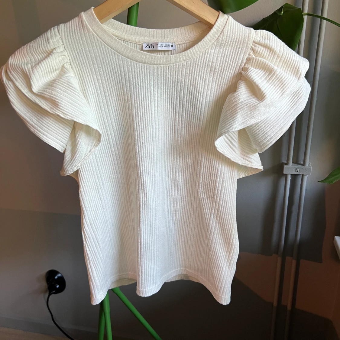 Zara volangärmad tröja S