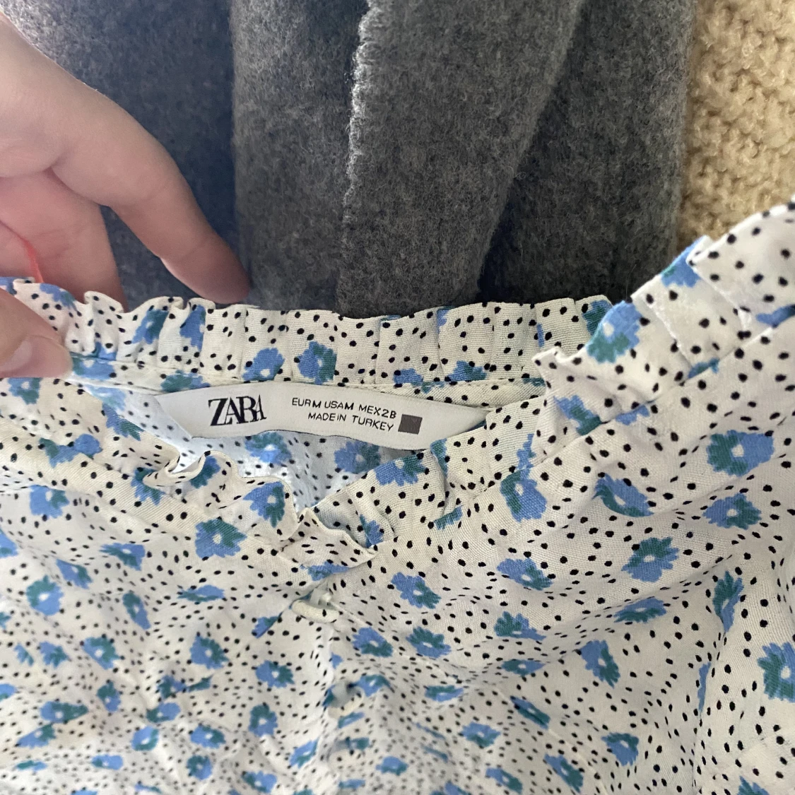 Blommig klänning - 90