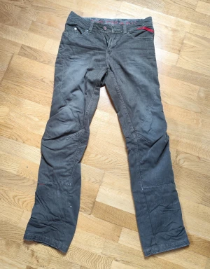 Mc jeans  - Kavlar jeans från Lindstands 