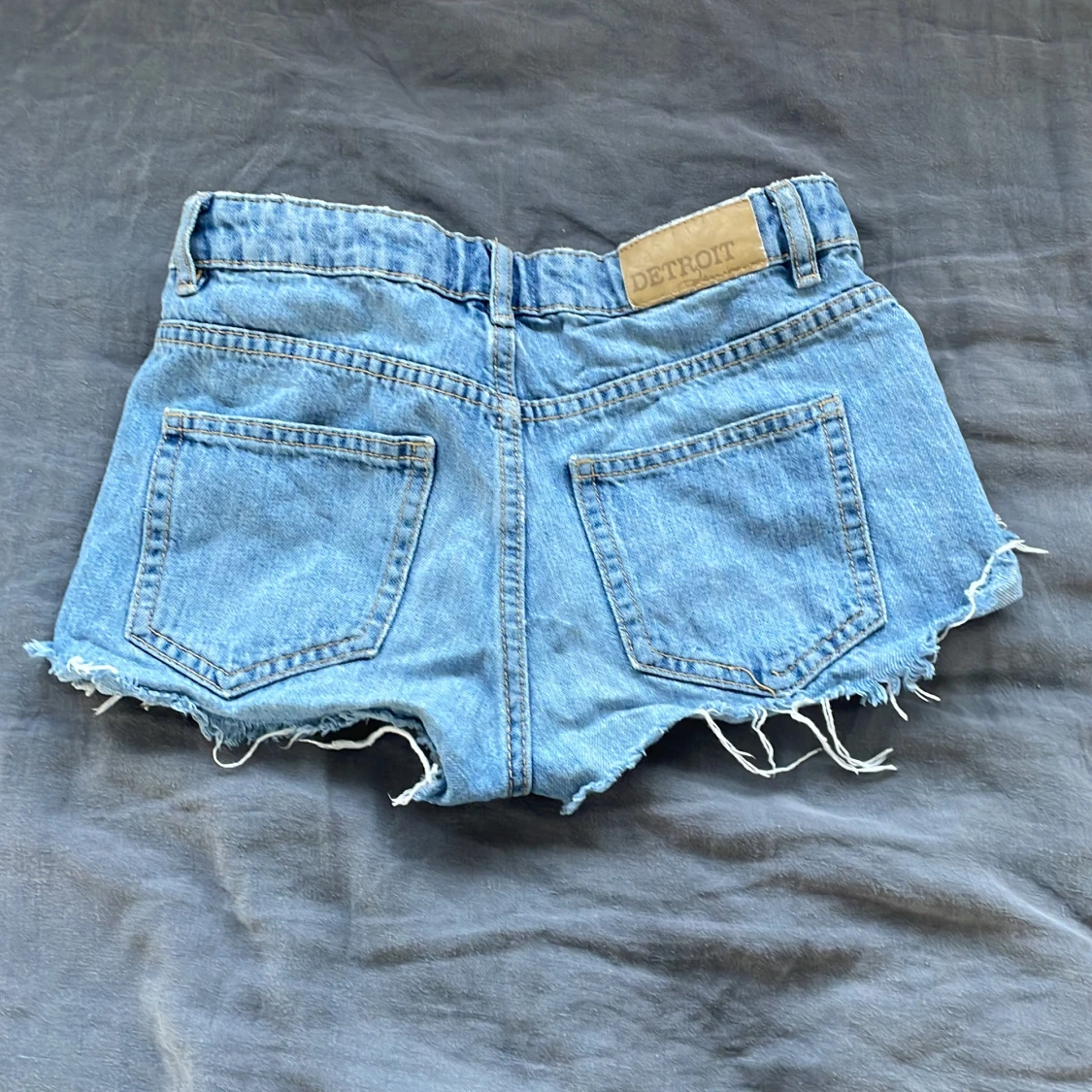 Low waist shorts - 90