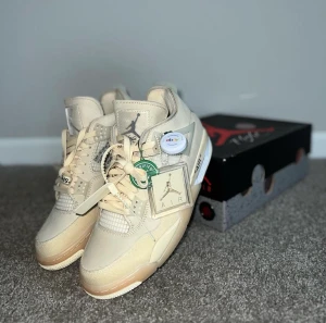 Jordan 4 off white sail - Jordan 4 off white sail Storlek 44 Authentication finns