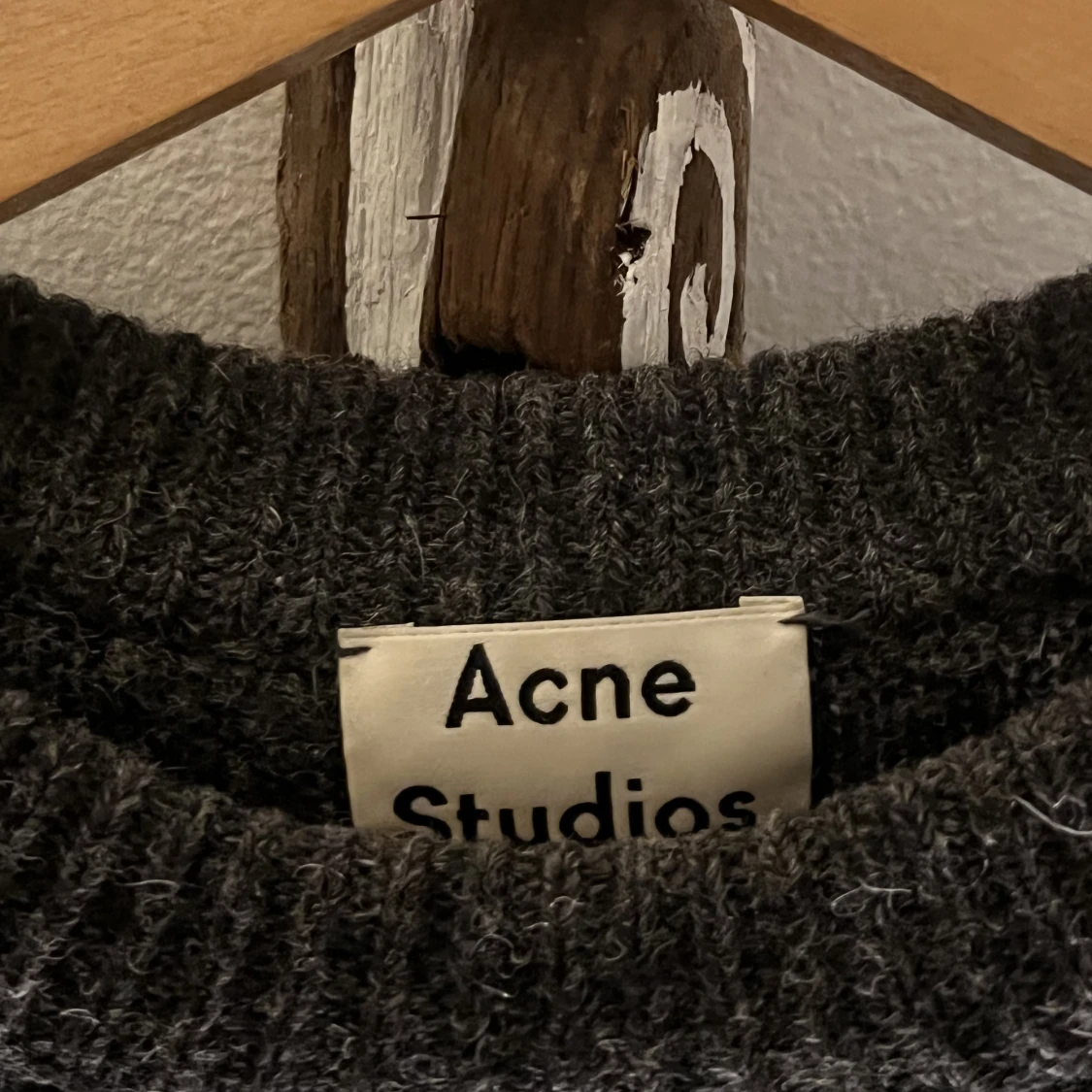 Acne stickad  - 91