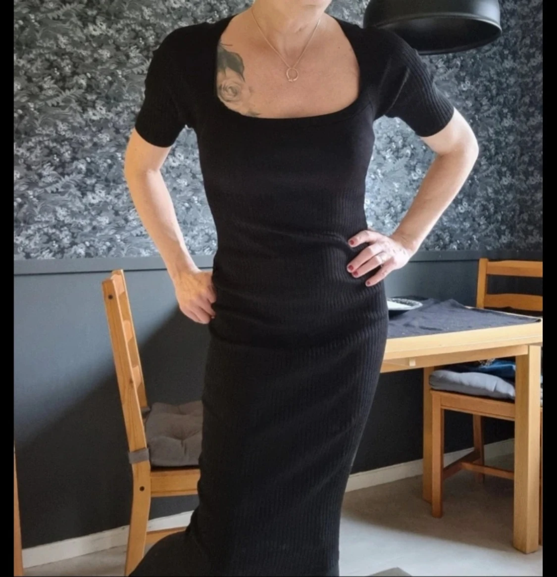 Perfekta lilla svarta! Karen Millen som ny! Stl ca 36-38  - 1