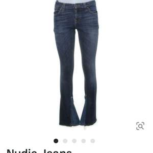 Säljer dessa nudie jeans då dom var för små, därav har jag inga bilder på. Kan skicka mått om någon vill ha, hör av er om ni undrar något❤️ pris kan diskuteras, använd gärna köp nu effekten 