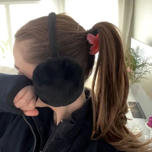 Öronmuffar - Svarta öronmuffar