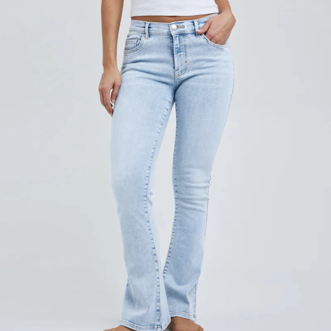 Low flare jeans