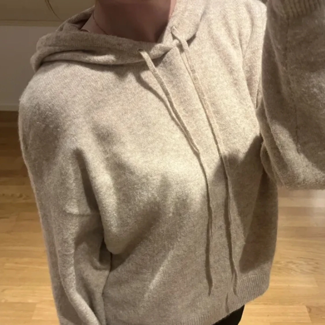Stickad hoddie från Lindex