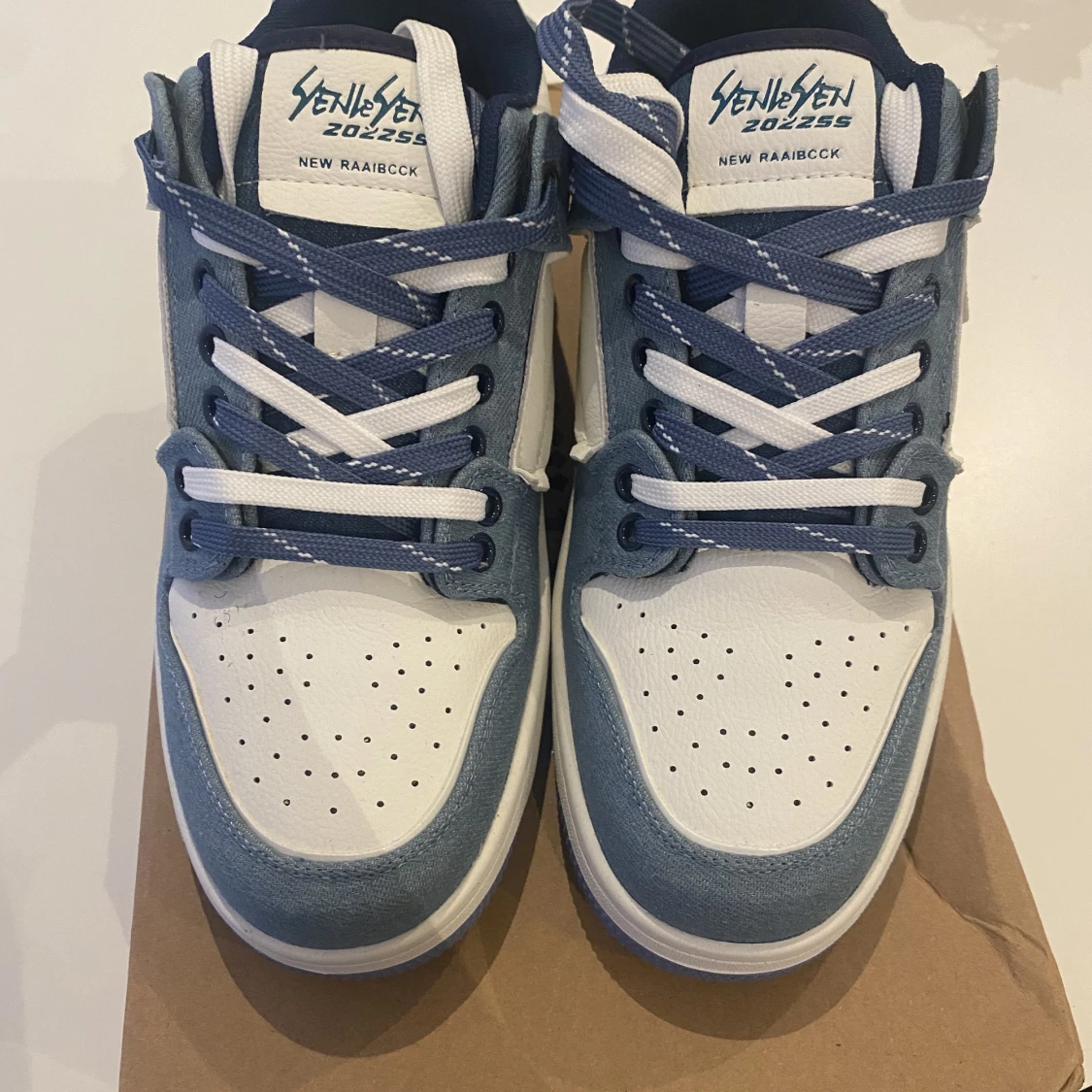 Blåa sneakers (The Supermade) - 91