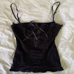 Svart korsett linne - Gulligt men använder inte