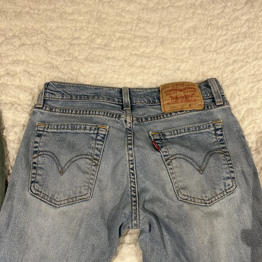 Snyggaste Lågmidjade Levis jeansen. Dessa är dröm! . Jeans & Byxor.