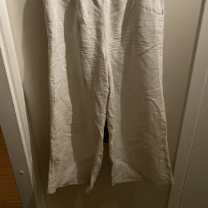 Linnebyxor  - Lite kortare linnebyxor