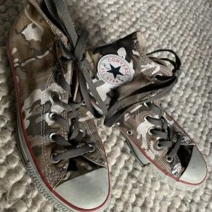 Militärfärgade converse🙌🔥 - Ascoola converse i militärmönster 💕