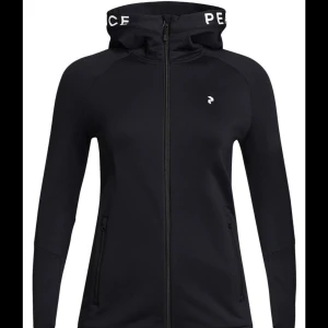 Peak kofta  - Som my. Säljer den för har knappt använt den så säljer den för billigare. Ordinarie pris 1399kr