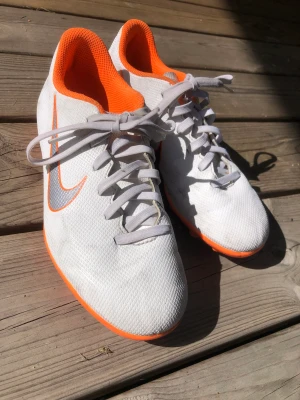 Fotbollsskor Nike - Fotbollsskor från Nike. Bra skick.
