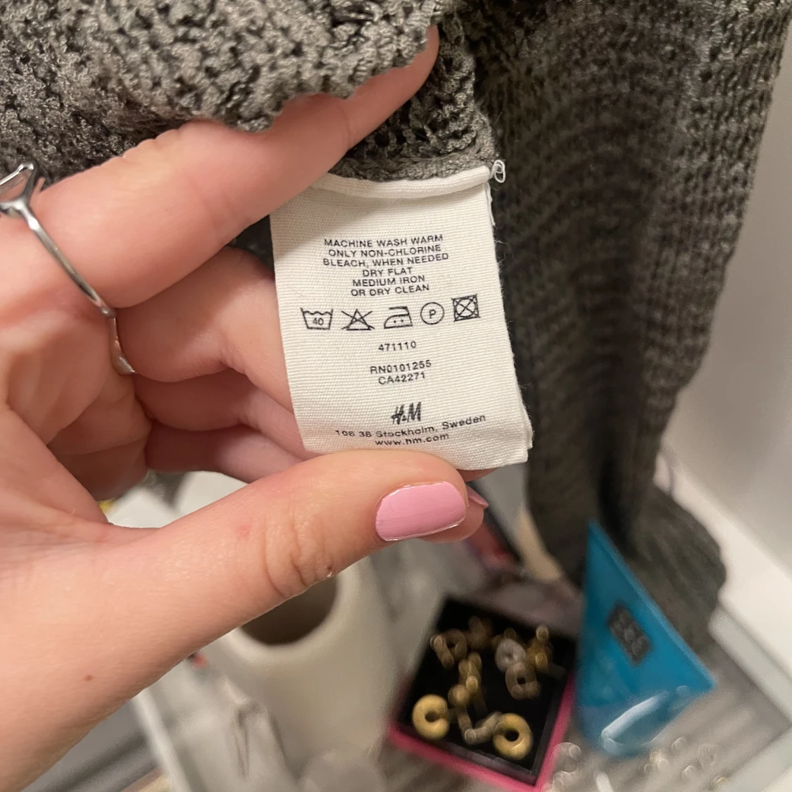 Grön stickad hoodie  - 91