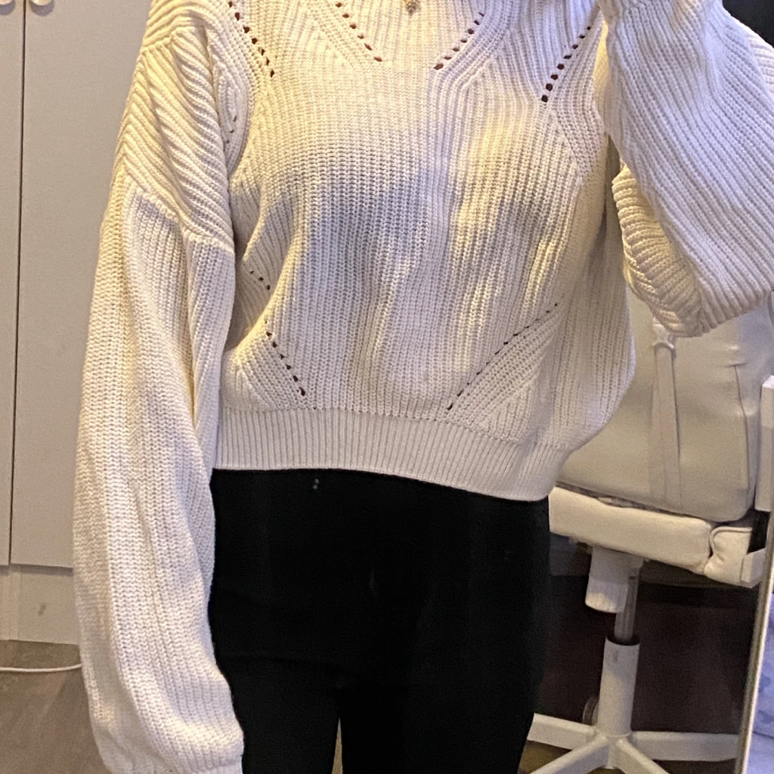 Vit stickad tröja - 90