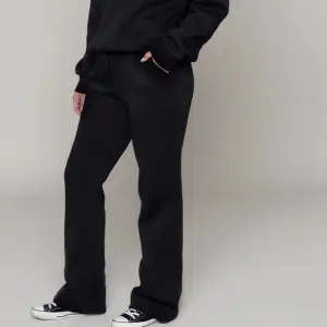 Svarta lxa sweatpants. Storlek xxs 