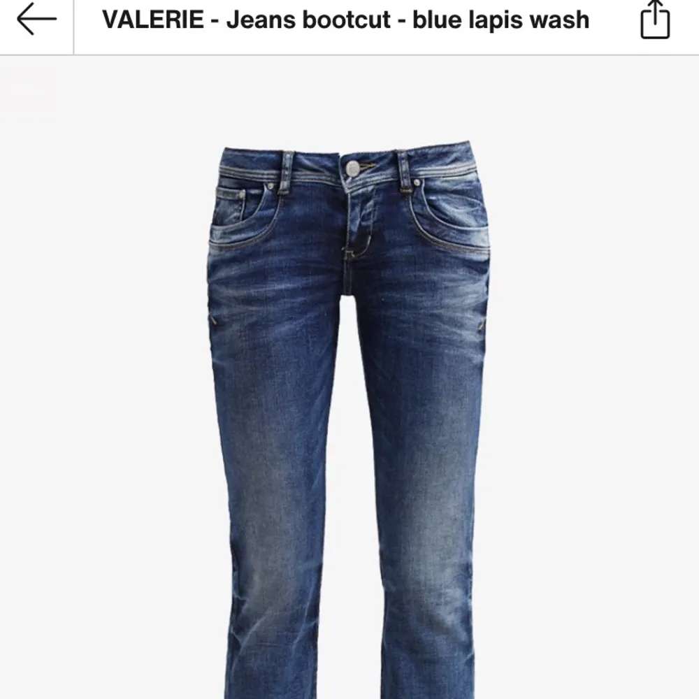 Säljer mina assnygga Ltb valerie jeans i fint skick som är snutsålda!!🙌 De är i storlek 26/30, men nersprättade nertill så dom blir längre, ca 75 i innerbenslängd💖 Pris kan diskuteras, vid frågor skriv dm🙌💝. Jeans & Byxor.