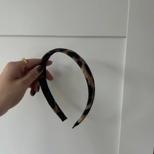 Leopard diadem - Kommer inte till användning längre 