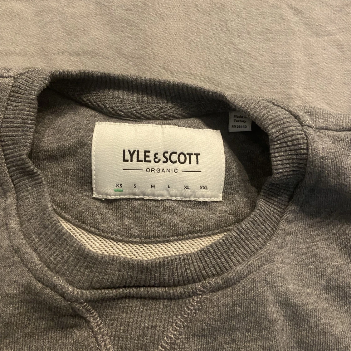 Lyle&scott crewneck grå